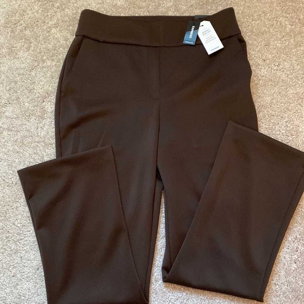 Express Pull on pants (NWT)